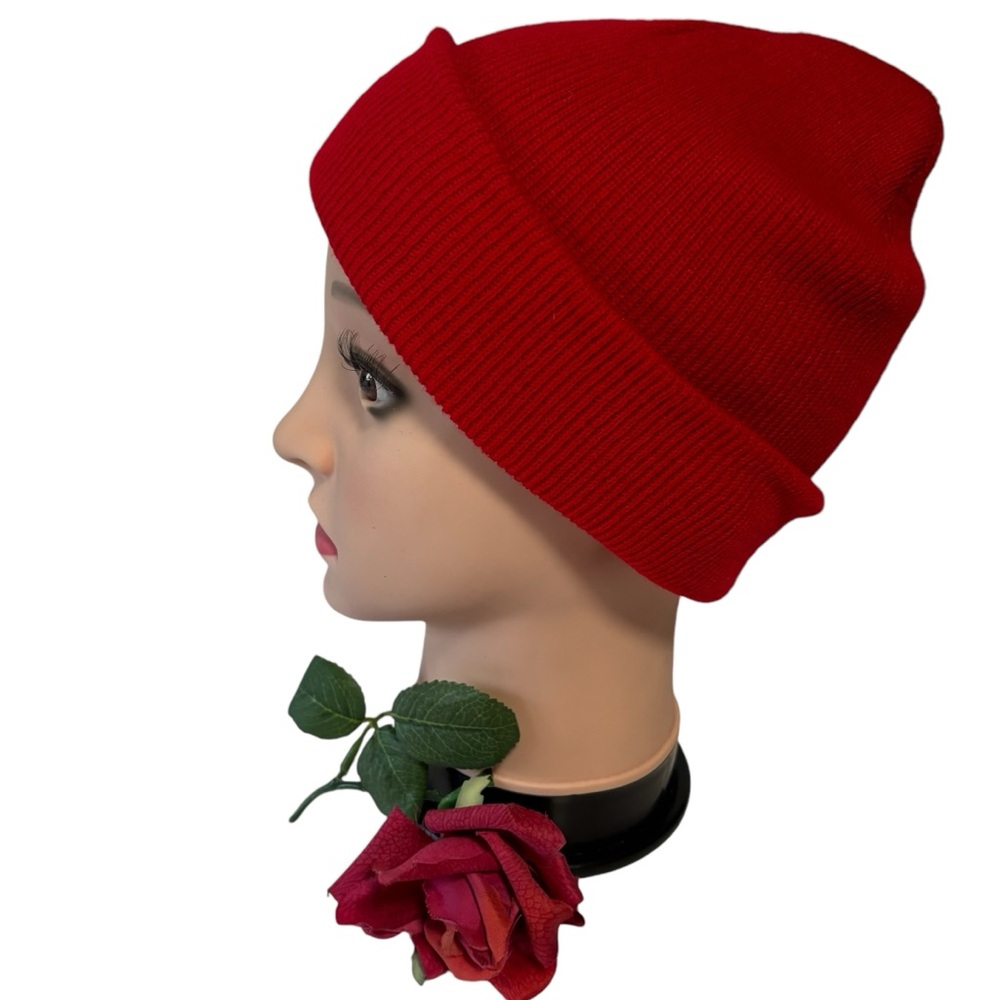 CHILDS Red Beanie Toboggan Hat Cap Sock Hat EUC